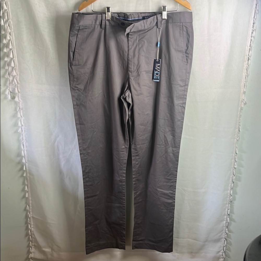Newton Men's Stylish Gray Chinos